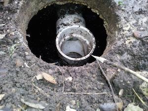 Septic system inlet and outlet baffles